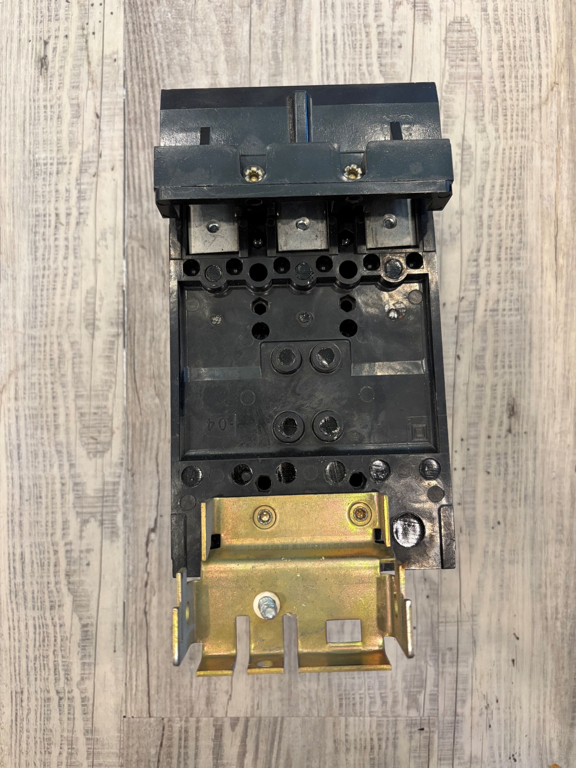 Used Square-D 150A 240V 3P I-Line molded case breaker model Q232150, 22KA - Image 2