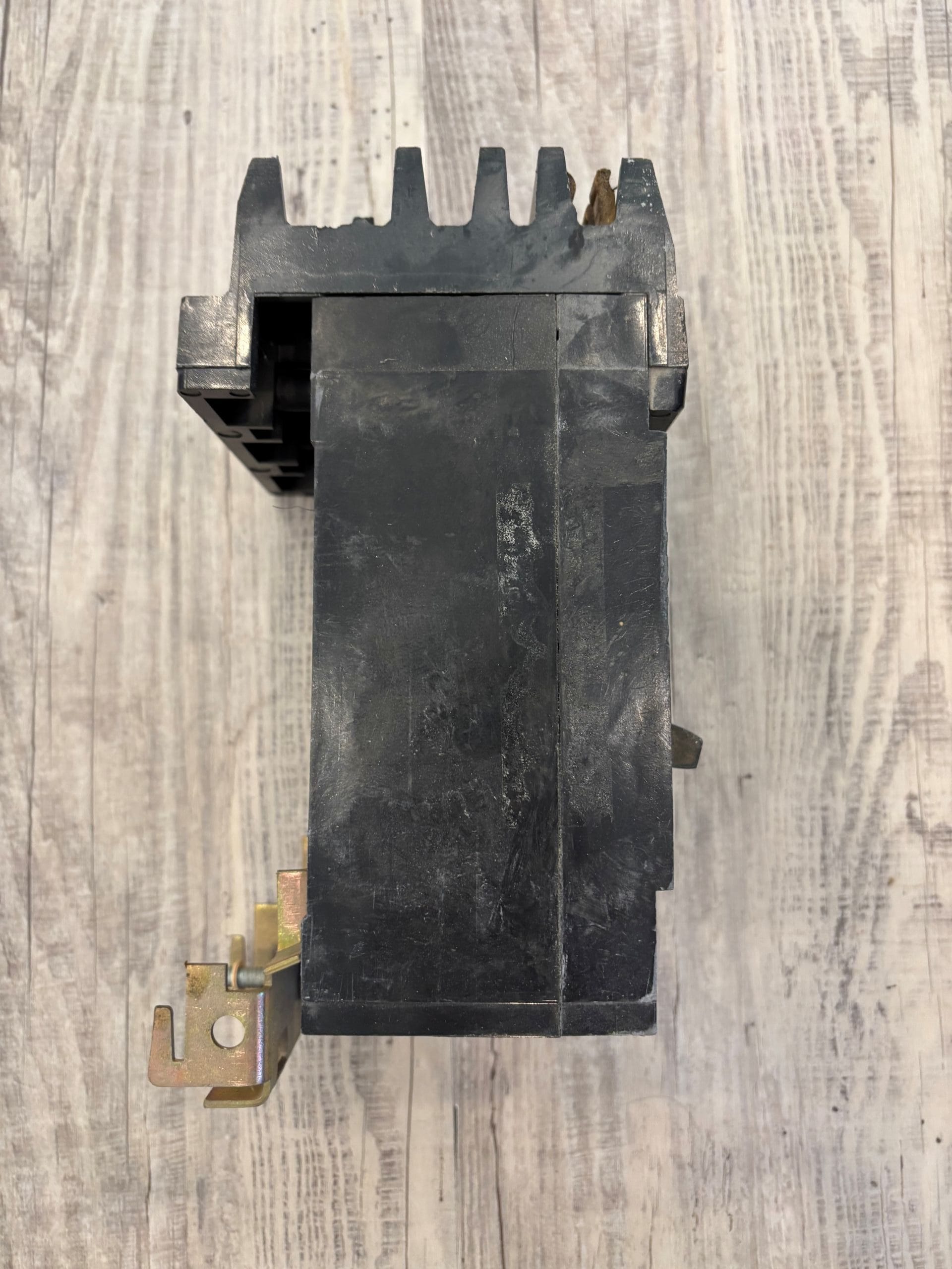 Used Square-D 150A 240V 3P I-Line molded case breaker model Q232150, 22KA - Image 5