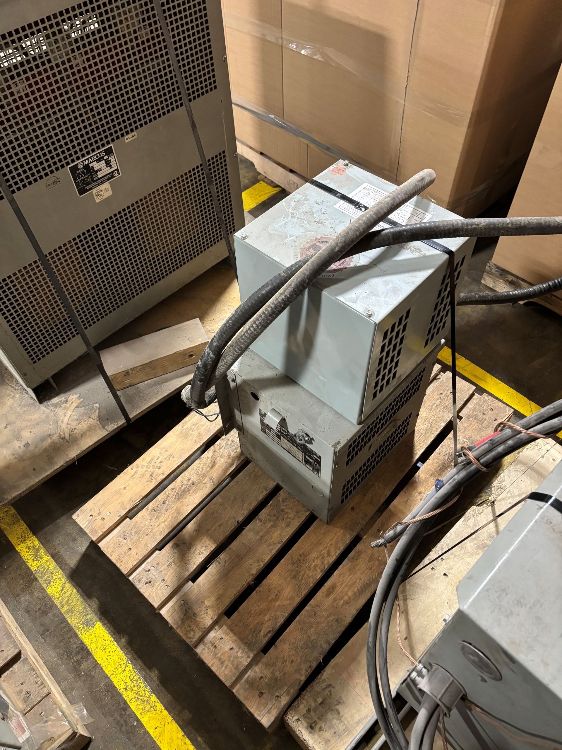 Used 6 KVA 600Y to 240Y 3-phase auto type dry transformer, N1 rated indoor - Image 2