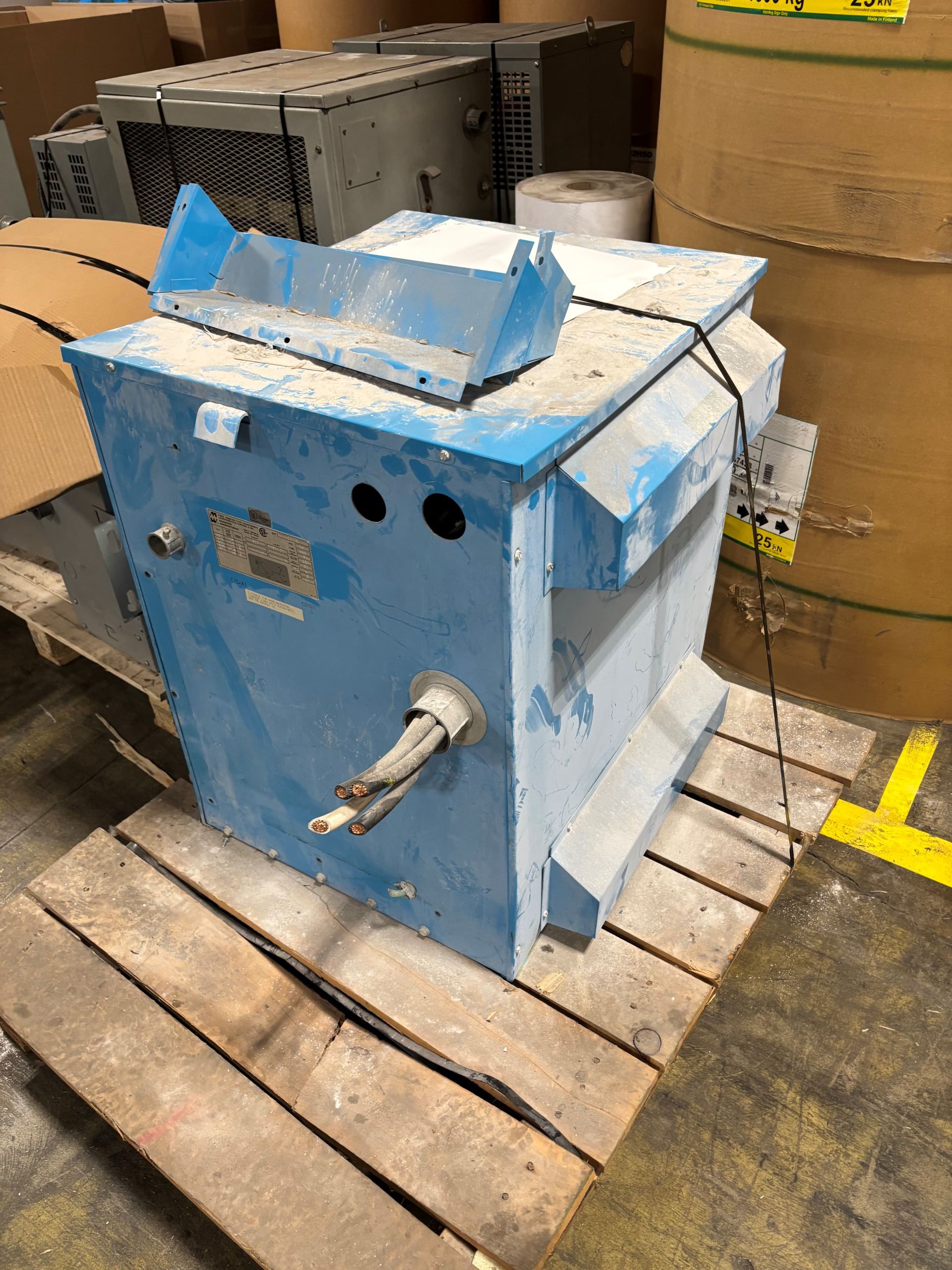 Used 75 KVA 600 Delta to 208Y/120V 3-phase isolation dry transformer, N1 rated indoor - Image 2