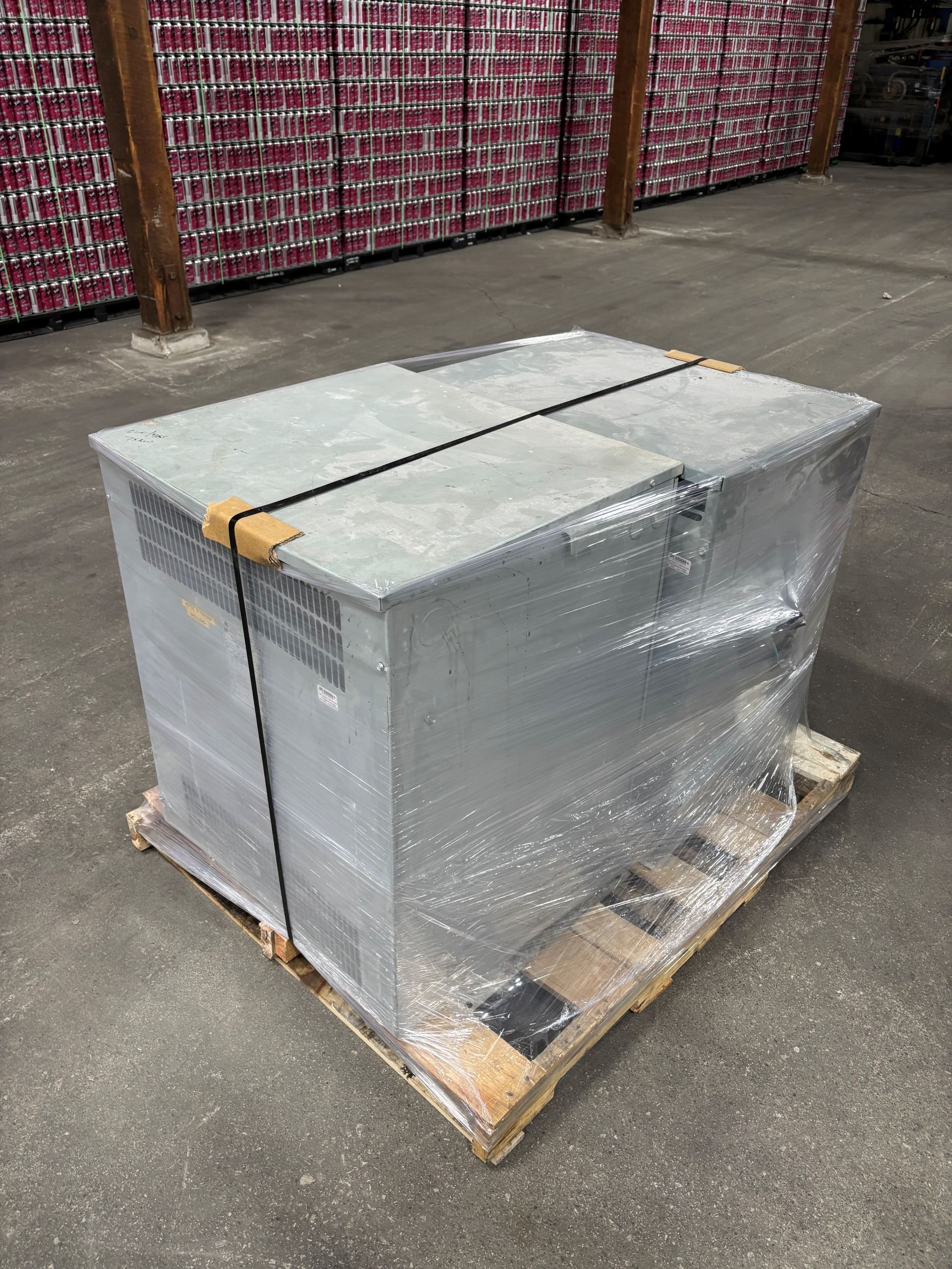 Used 75 KVA 600 Delta to 480Y/277 3-phase isolation dry transformer, N1 rated indoor - Image 2