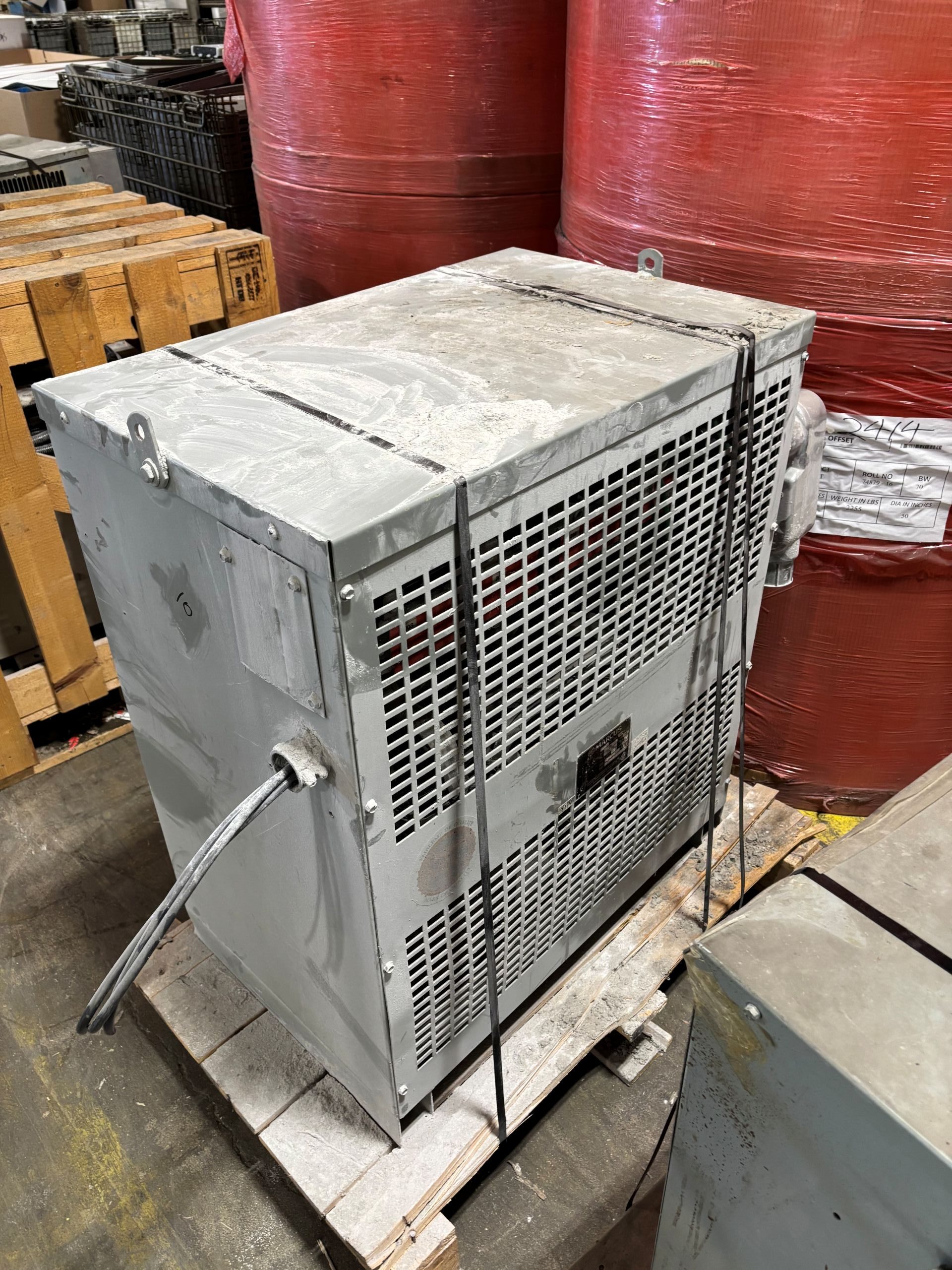 Used 150 KVA 600 Delta to 208Y/120 3-phase isolation dry transformer, N1 rated indoor - Image 2