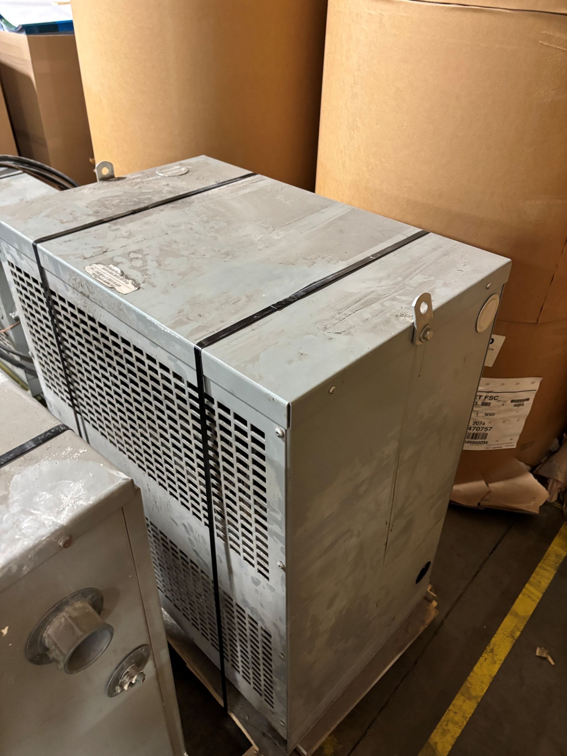 Used 150 KVA 600 Delta to 480Y/277 3-phase isolation dry transformer, N1 rated indoor - Image 2